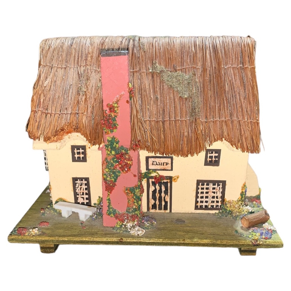 Vintage Pauline Ralph the Dairy. Made in Devon, England music box